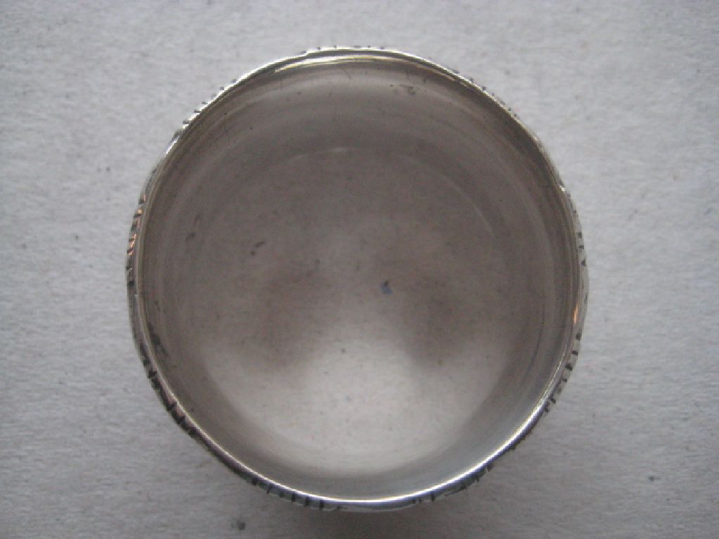 Antique Silver Circular Napkin Ring, Birmingham 1915 - Image 4 of 5