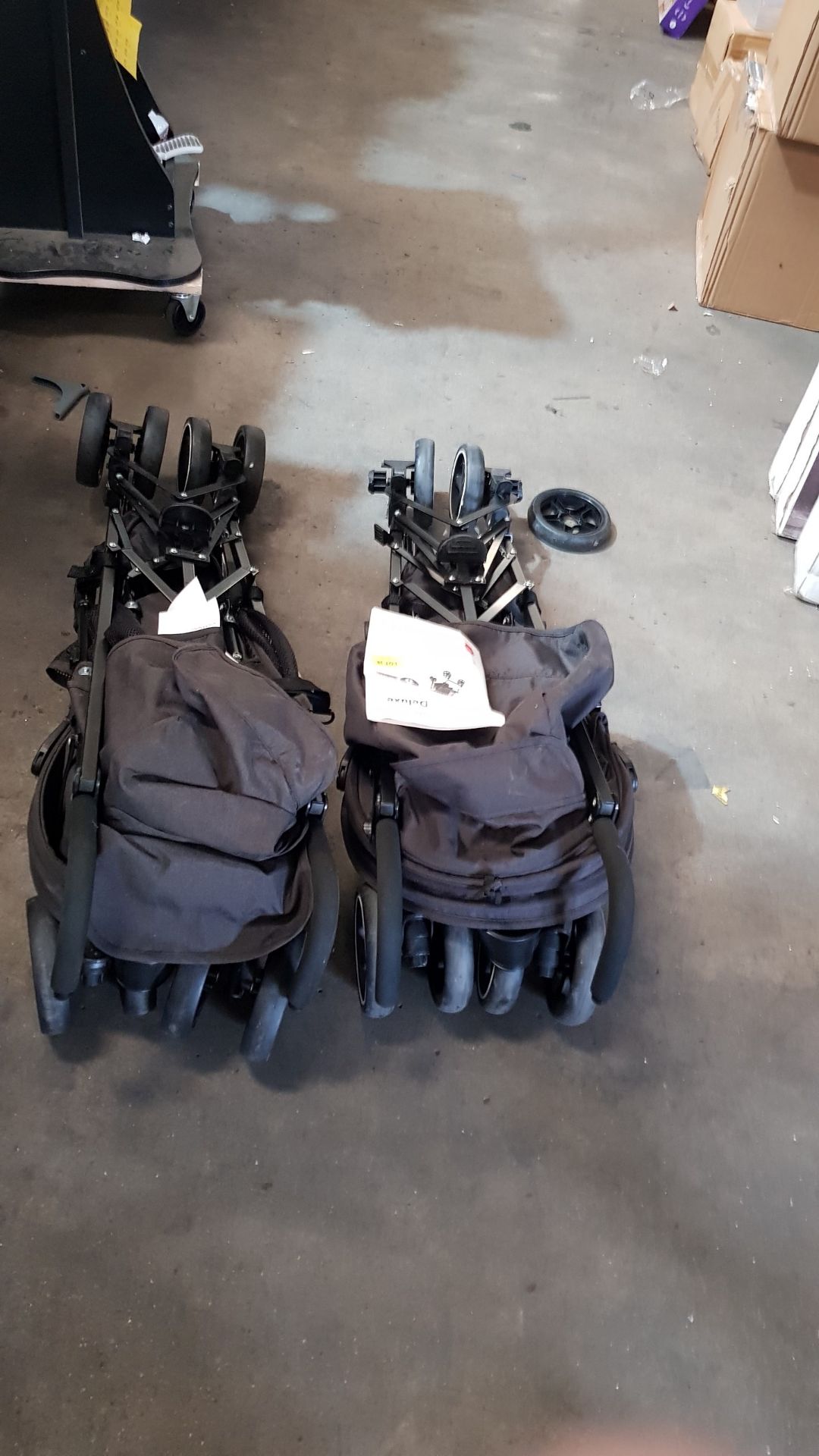 (38/2C) Lot RRP £120. 2x Harmony Odyssey Deluxe Pushchair Black RRP £60 Each (No Boxes In Lot, 1x... - Image 10 of 30