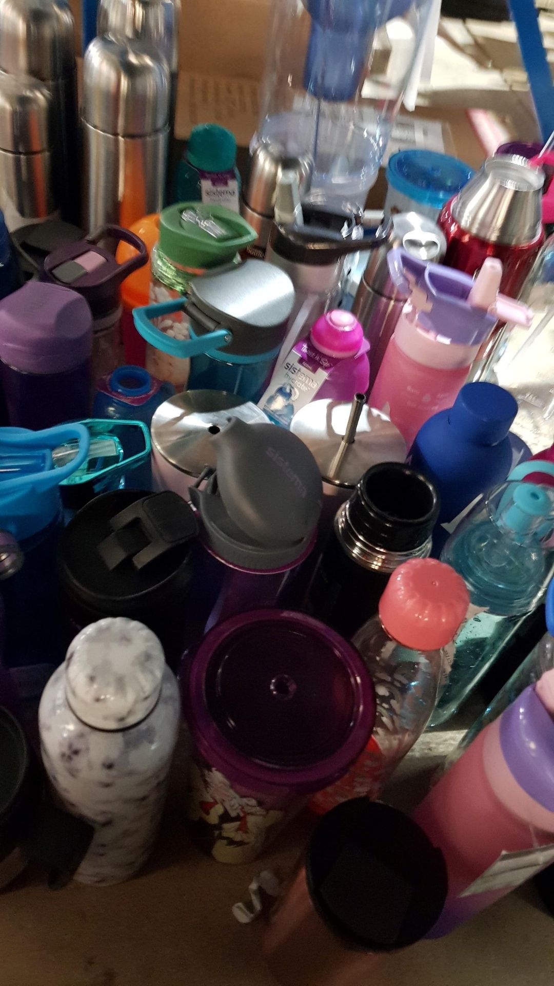 (24/2B) Lot RRP Circa £200+. Approx 62x Drinking Bottle & Flask Items. To Include Sistema, Contig... - Image 37 of 38