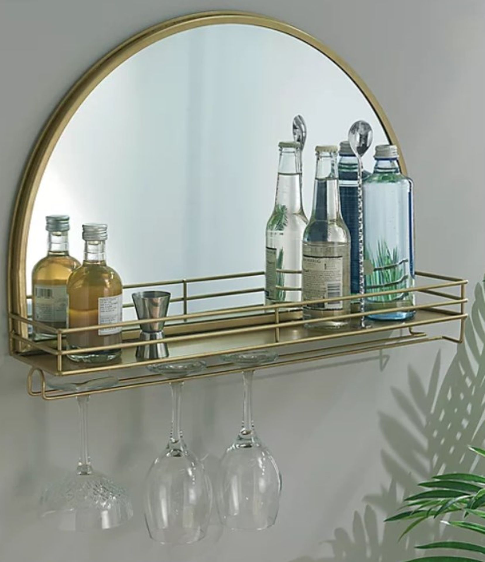 (32/1D) Lot RRP £85. 3x Items. 2x Gold Metal Trim Drinks Trolley RRP £30 Each. 1x Gold Tone Half... - Image 4 of 22