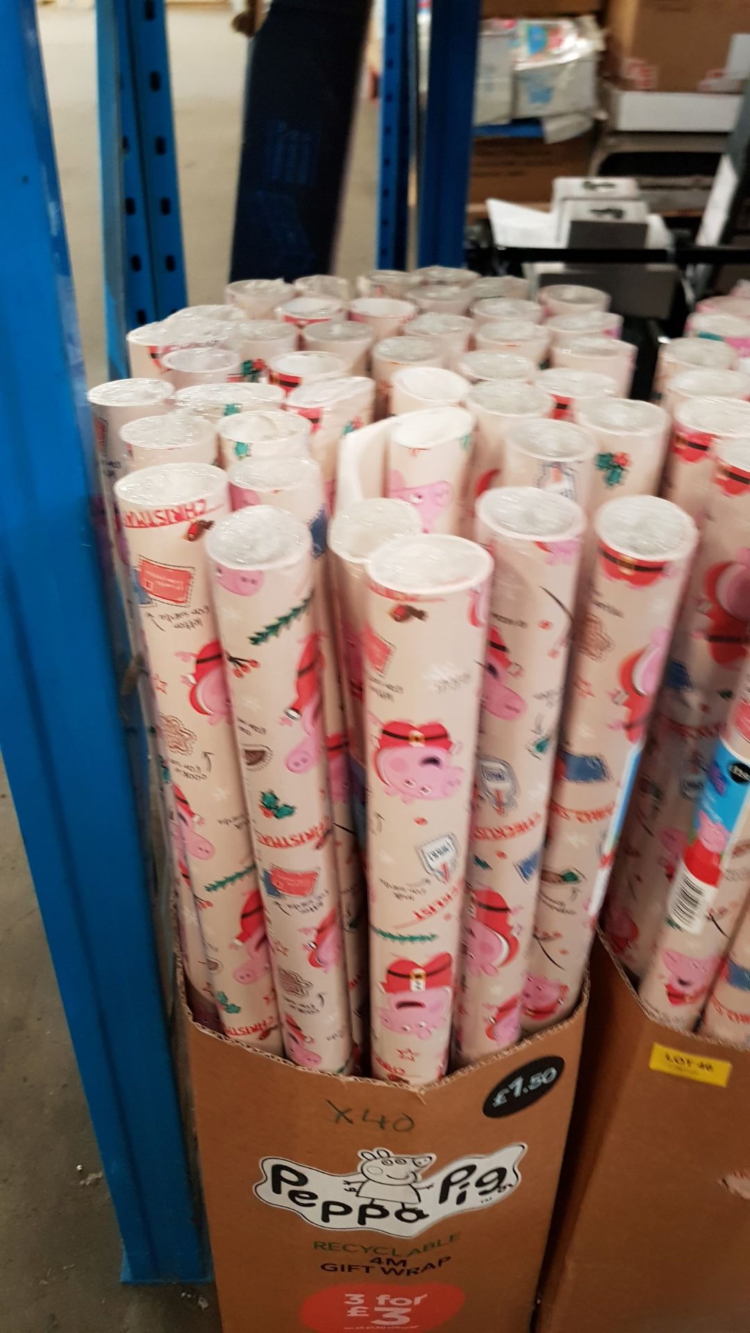 (46/1A) Lot RRP £120. Approx 80x Peppa Pig Christmas Gift Wrapping Paper RRP £1.50 Each. (Majorit... - Image 4 of 13