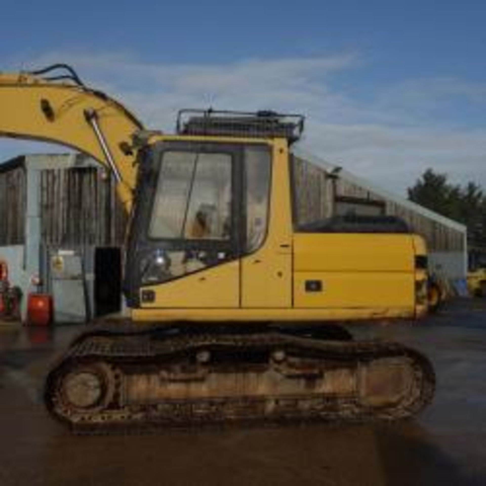 CAT 317 Tracked Excavator / Digger - Image 4 of 13