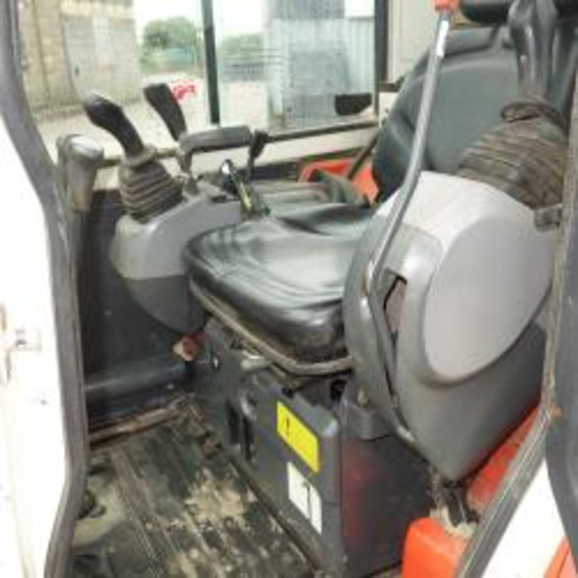 Kubota U25-3EU Mini Digger - Image 7 of 8