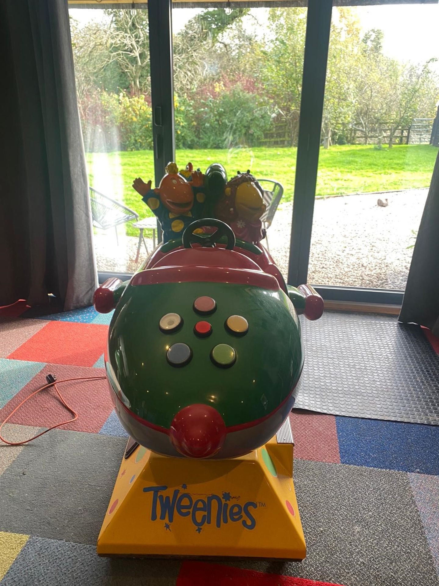 Tweenies Rocket Ship Coin Operated Ride On Toy Vending Machine - Image 5 of 5