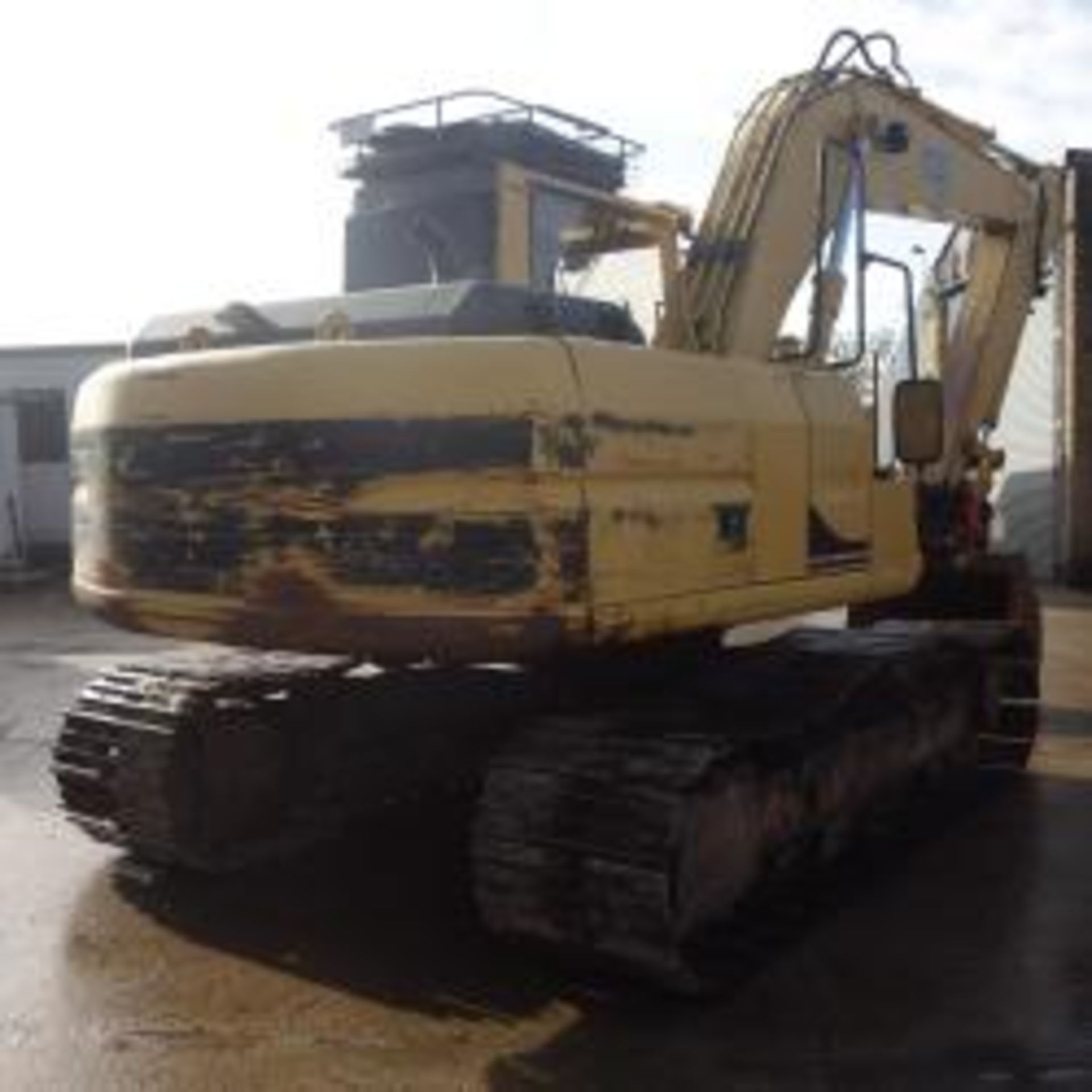 CAT 317 Tracked Excavator / Digger - Image 2 of 13