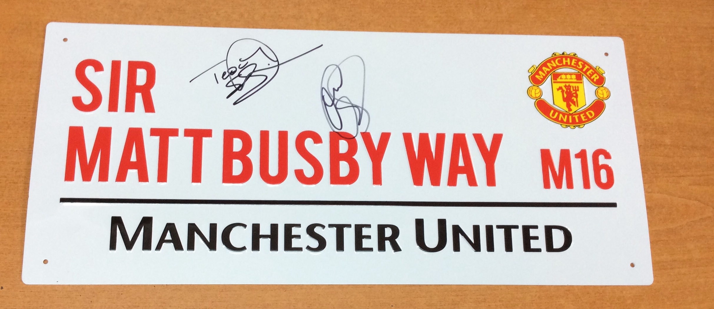 Teddy Sherringham & Ole Gunnar Solksjaer Signed Manchester United Street Plaque