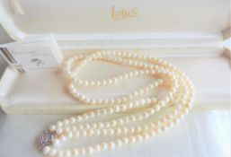 Vintage 22 Inch Double Strand Lotus Pearl Necklace with Presentation Box