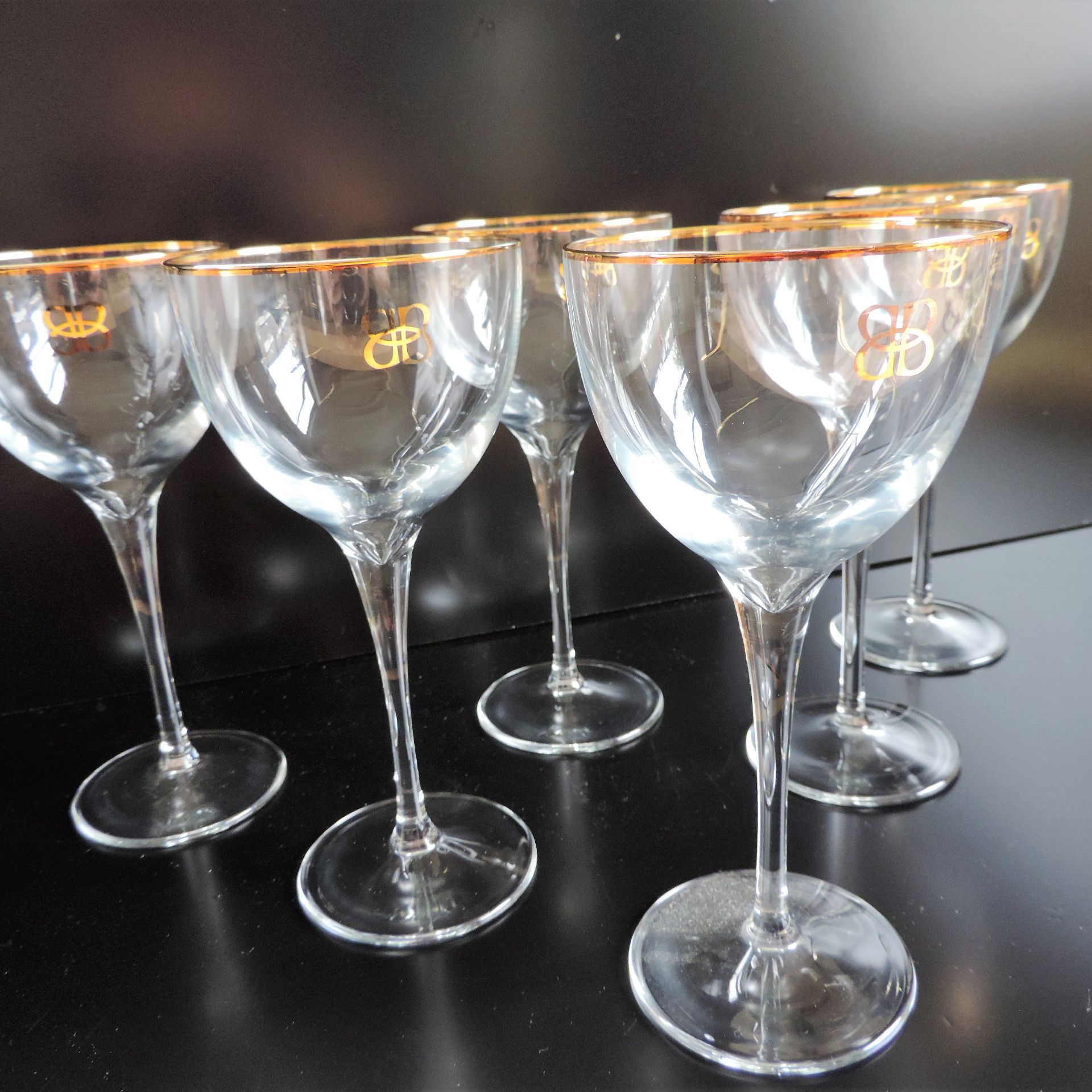 NEW Set 6 Elegant Gold Rim Tall Stem Wine Glasses 20cm High - Image 3 of 5