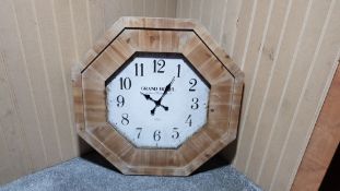 (28/Mez) RRP £149.99. Grand Hotel Paris Rustic Solid Oak Large Wall Clock. Dimensions: (H92x W92c...