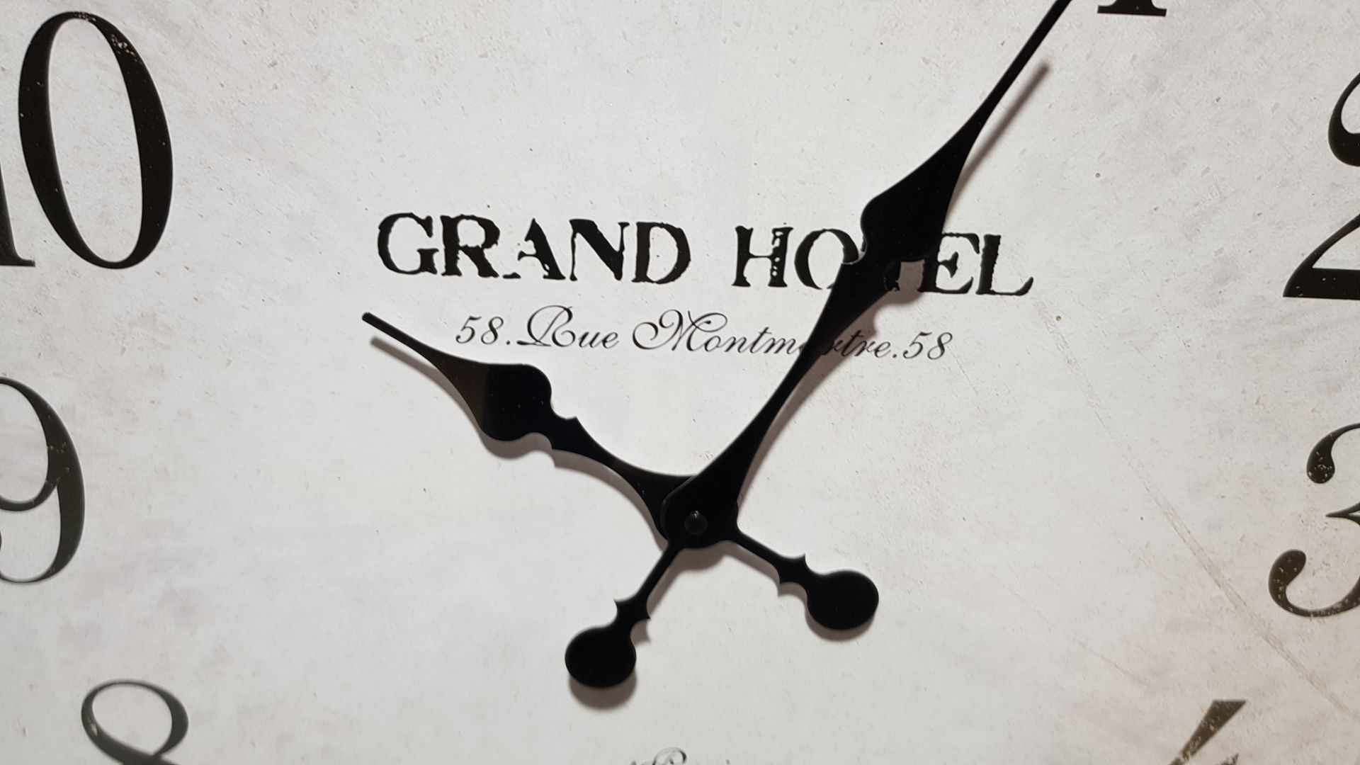 (28/Mez) RRP £149.99. Grand Hotel Paris Rustic Solid Oak Large Wall Clock. Dimensions: (H92x W92c... - Image 2 of 12