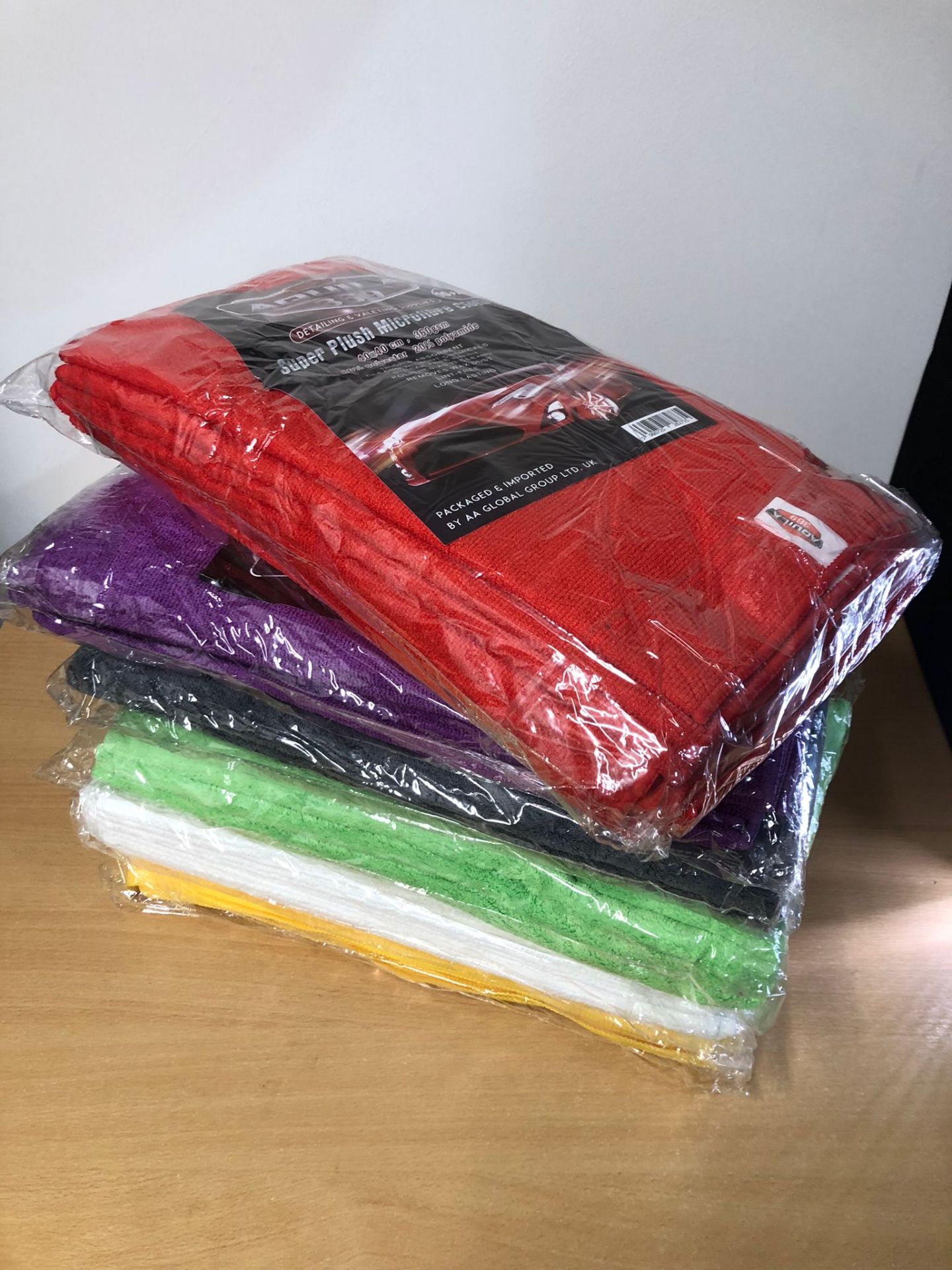 6 Packs of Detailing and Valeting Microfibre Cleaning Cloths Brand New - Image 9 of 9