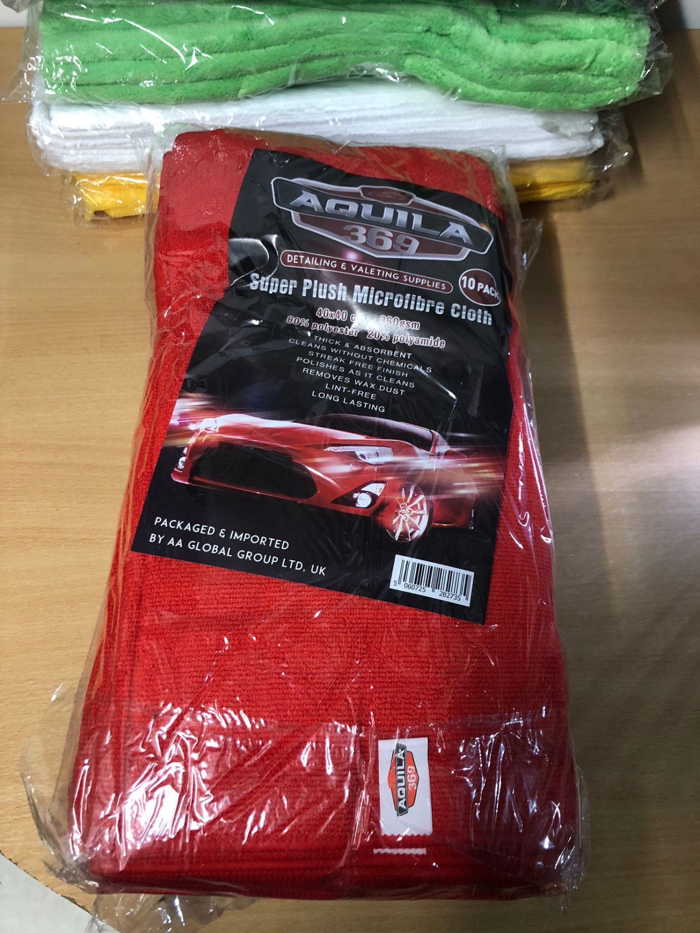 6 Packs of Detailing and Valeting Microfibre Cleaning Cloths Brand New - Image 3 of 9