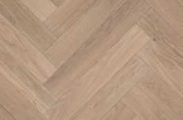 45 packs 21.6sqm European Oak Eston Select Grade Herringbone Wood Flooring HW3274