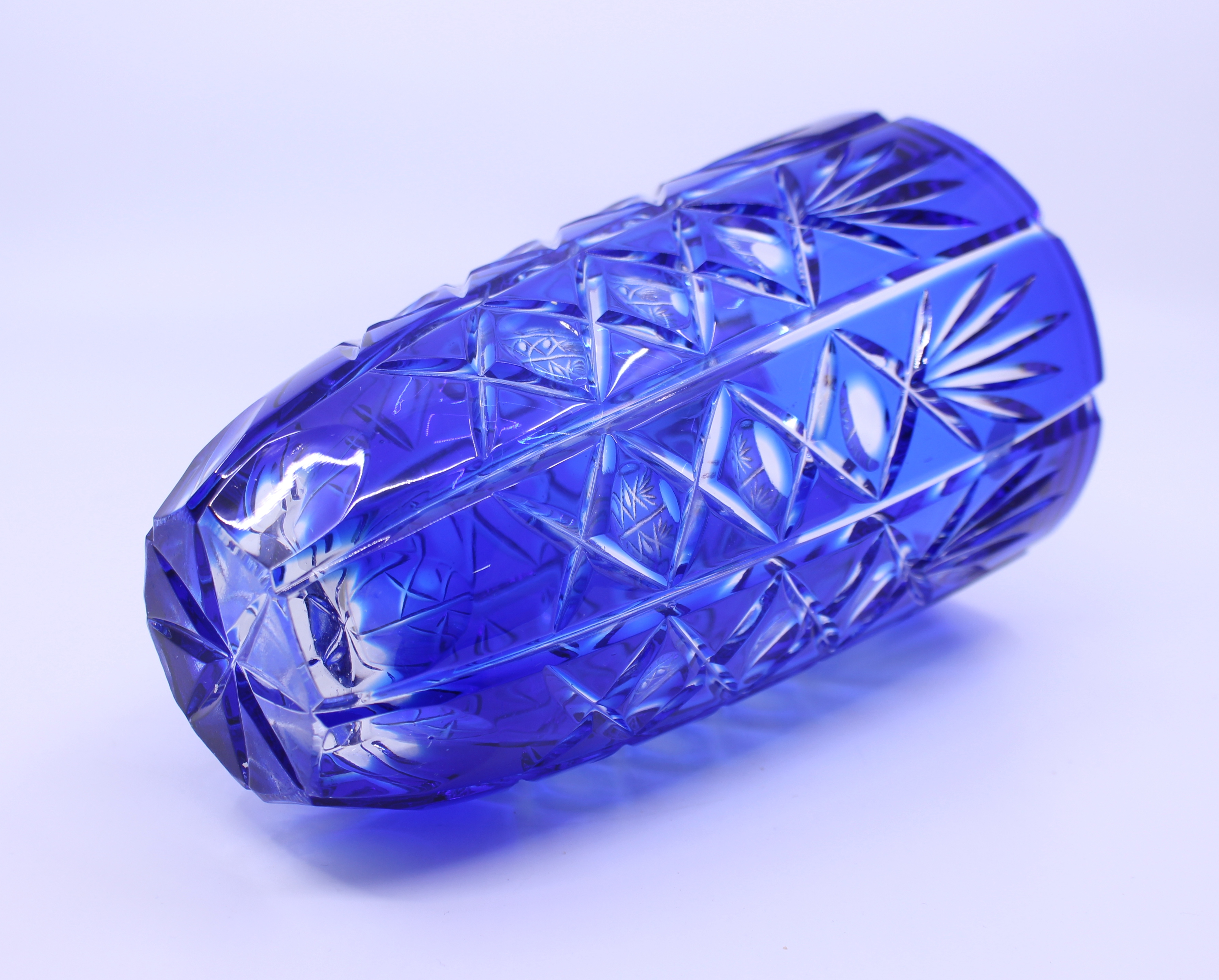 English Vintage Blue Overlay Crystal Glass Vase - Image 6 of 6