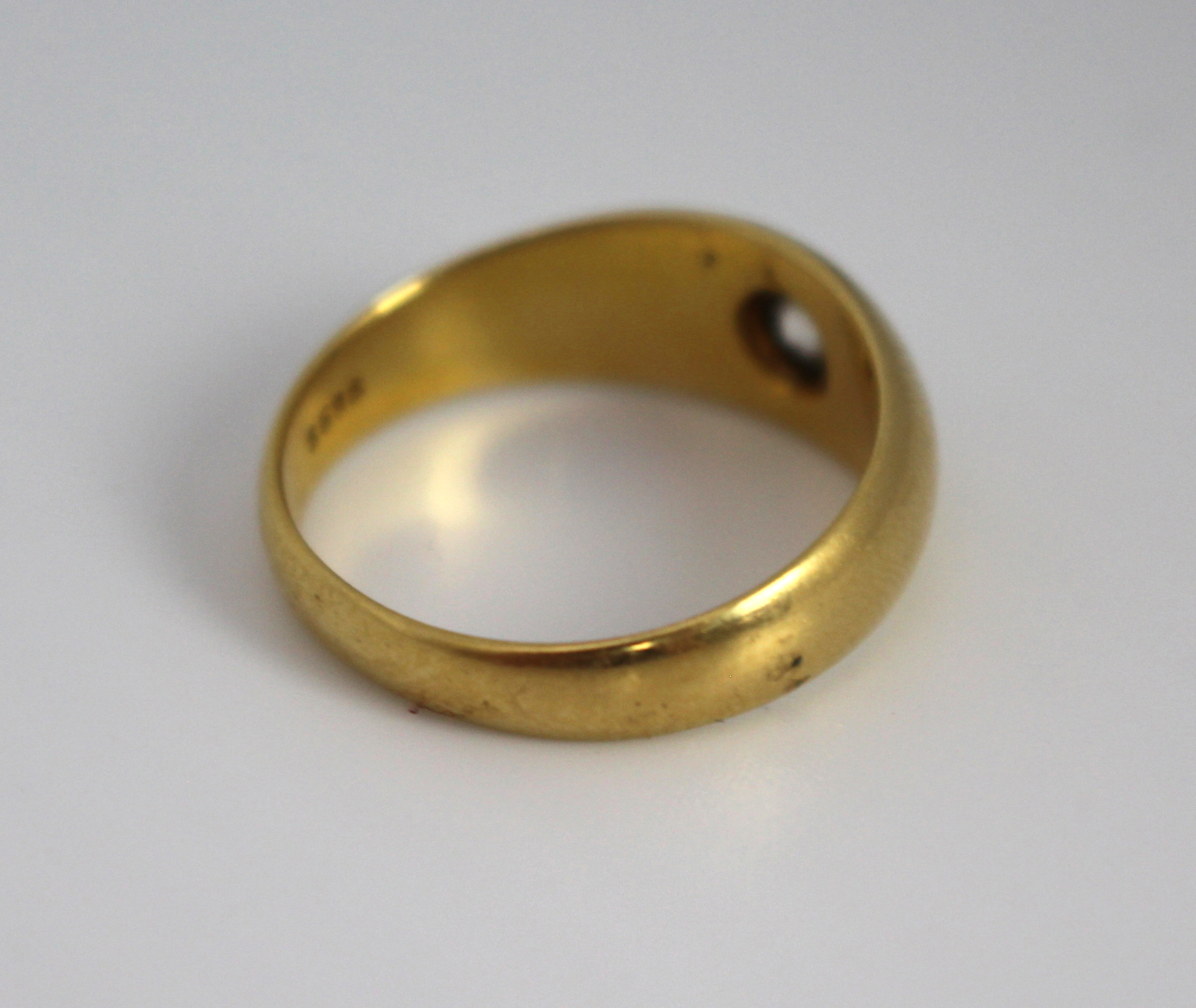 Diamond 18ct Yellow Gold Signet Ring - Image 4 of 4