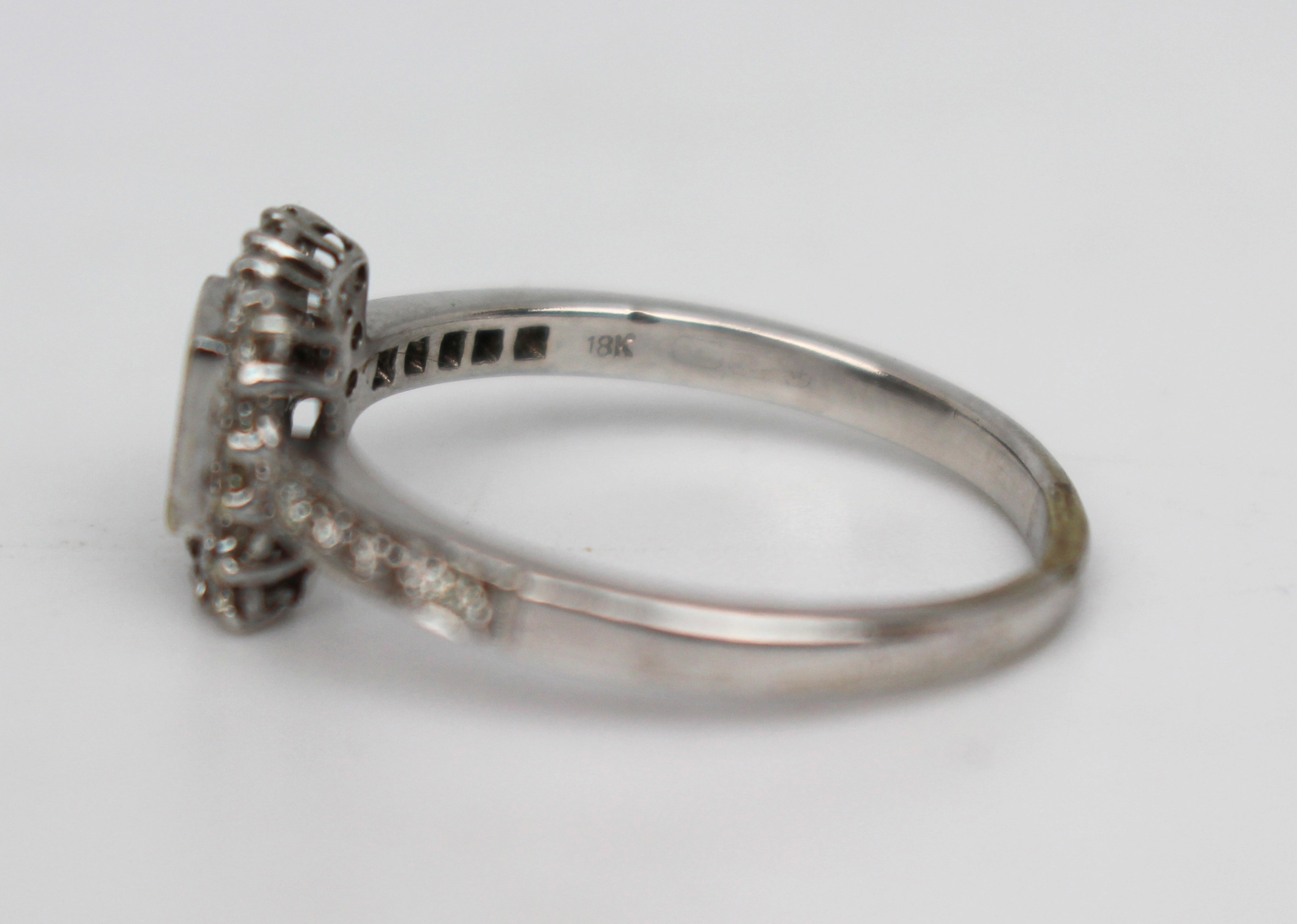 Diamond 18ct White Gold Ring 0.70 carat - Image 4 of 7