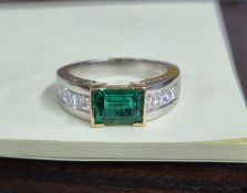 Emerald & Diamond Platinum Ring