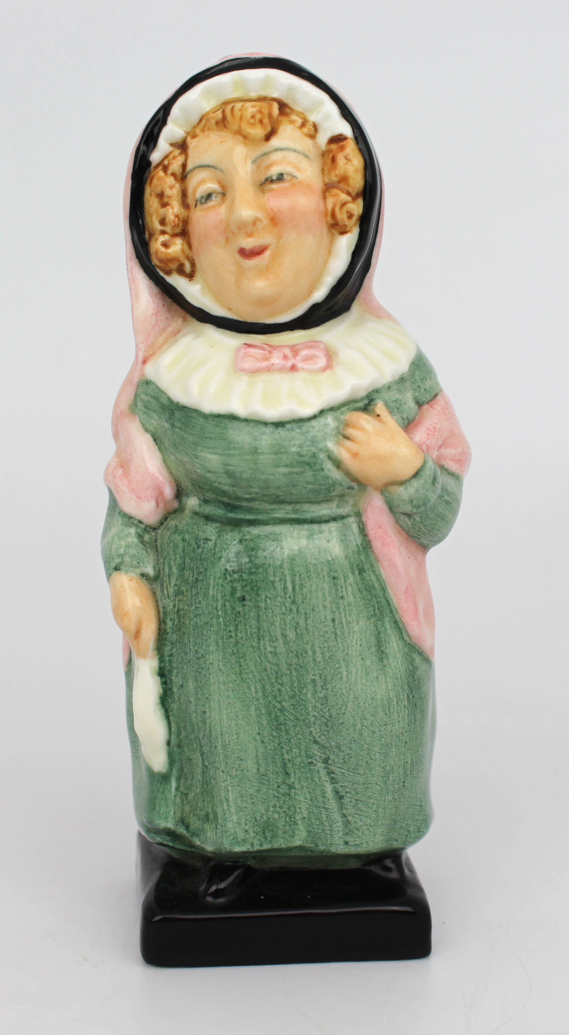 Royal Doulton Dickens Figurine Mrs Bardell