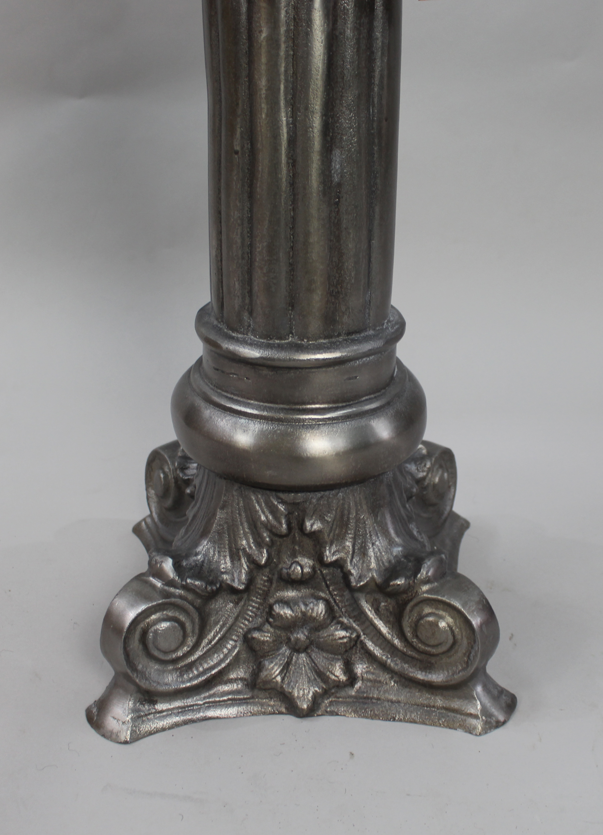 Ornate Silvered Column Pedestal Stand - Image 5 of 5