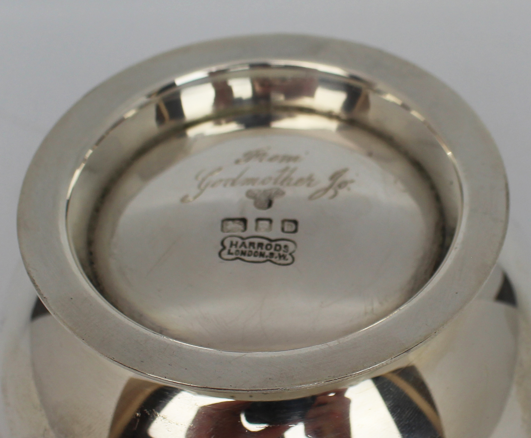 Solid Silver Bowl by Harrods London 1939 - Image 4 of 4