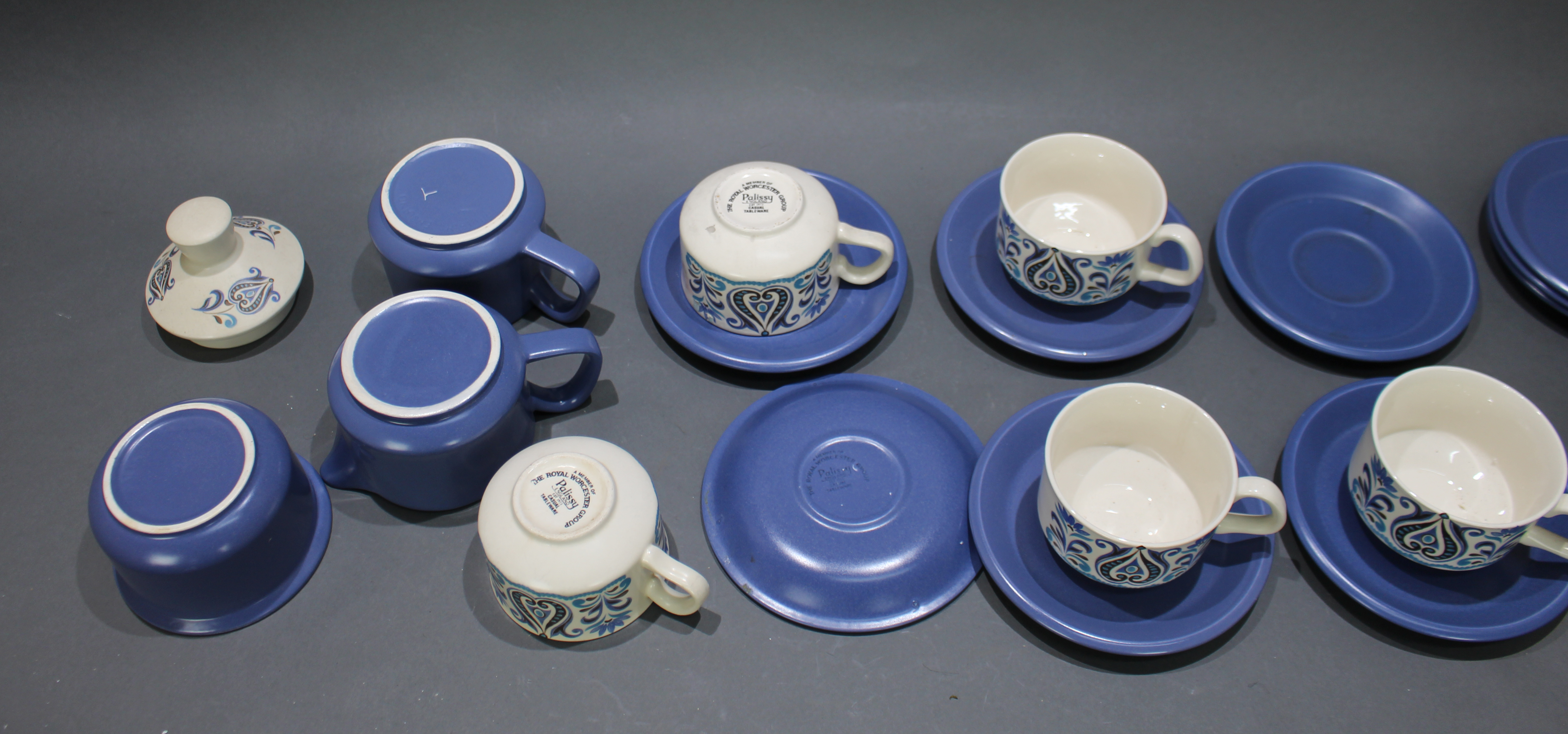 20 Pieces of Pallisy Tableware - Image 2 of 2