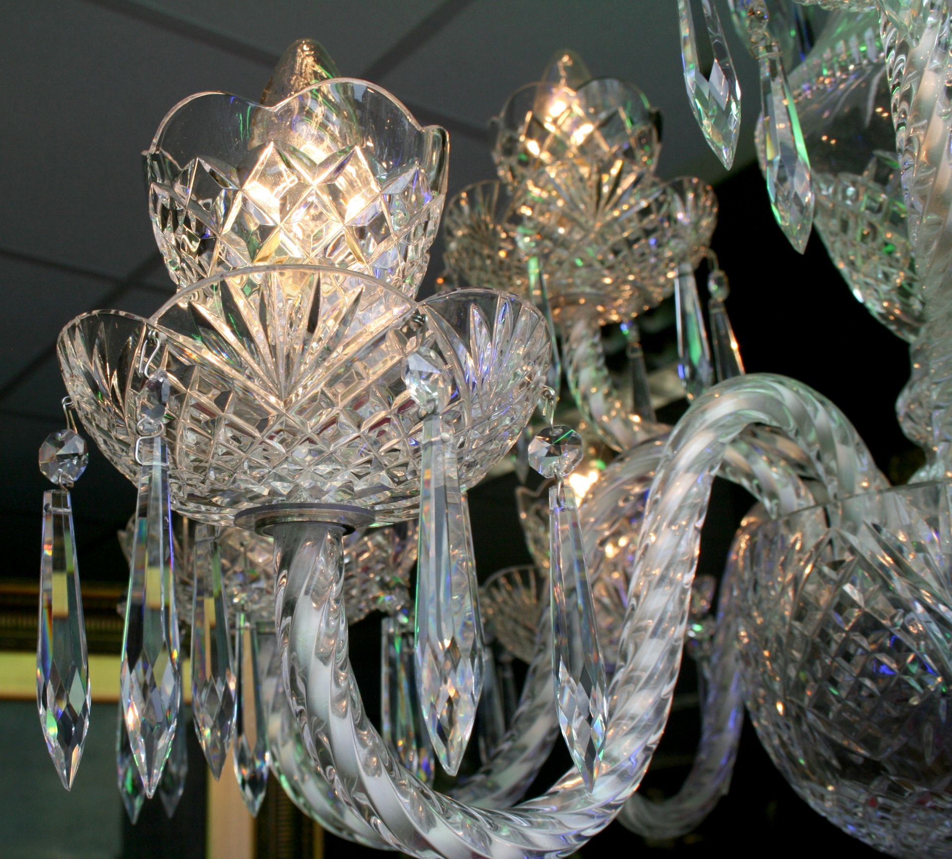 Cut Glass 12 Arm Waterford Crystal Chandelier - Image 11 of 14