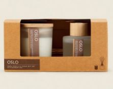 (190/7G) Lot RRP £90. 3x New Boxed Oslo Warm Vanilla & Cedar Gift Set RRP £15 Each. Set Contains...