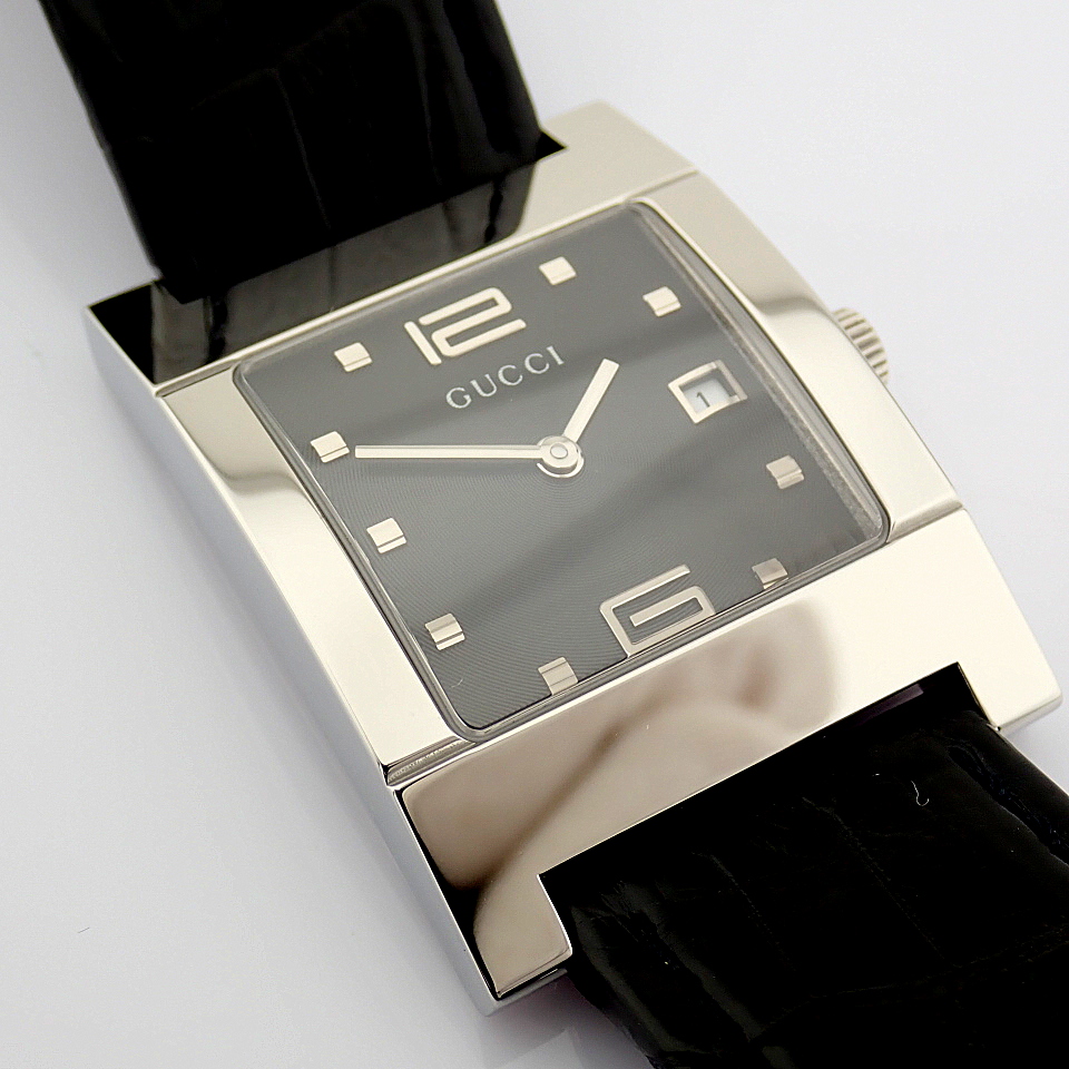 Gucci / 7700M - (Unworn) Gentlmen's Steel Wrist Watch - Image 10 of 14
