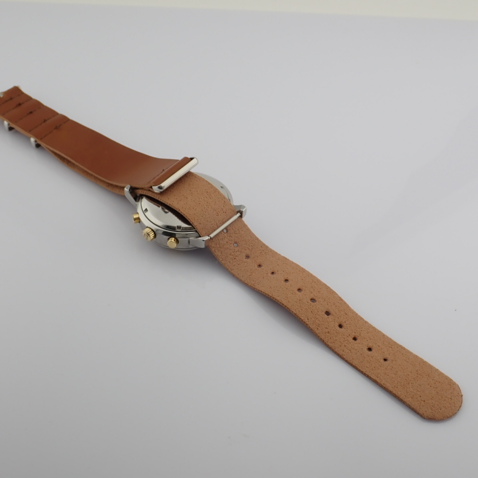Universal Geneve / Compax 698.410 - Gentlmen's Steel Wrist Watch - Image 4 of 11