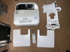 Epson EB-585Wi WXGA HDMI Ultra Short Throw 3300 Lumens Projector Inc. RC & Mount