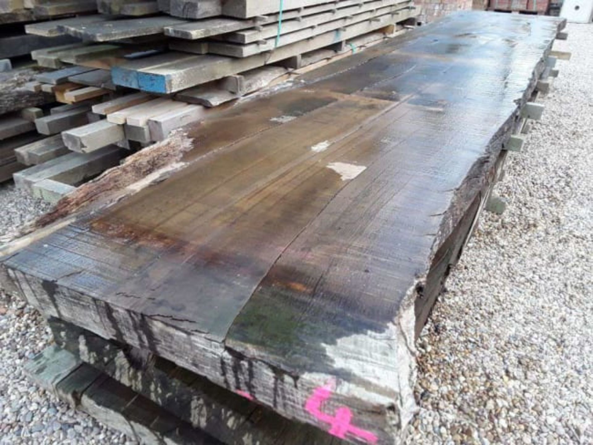 Hardwood Air Dried Sawn English Chestnut Waney Edge/ Live Edge Slab/ Table Top