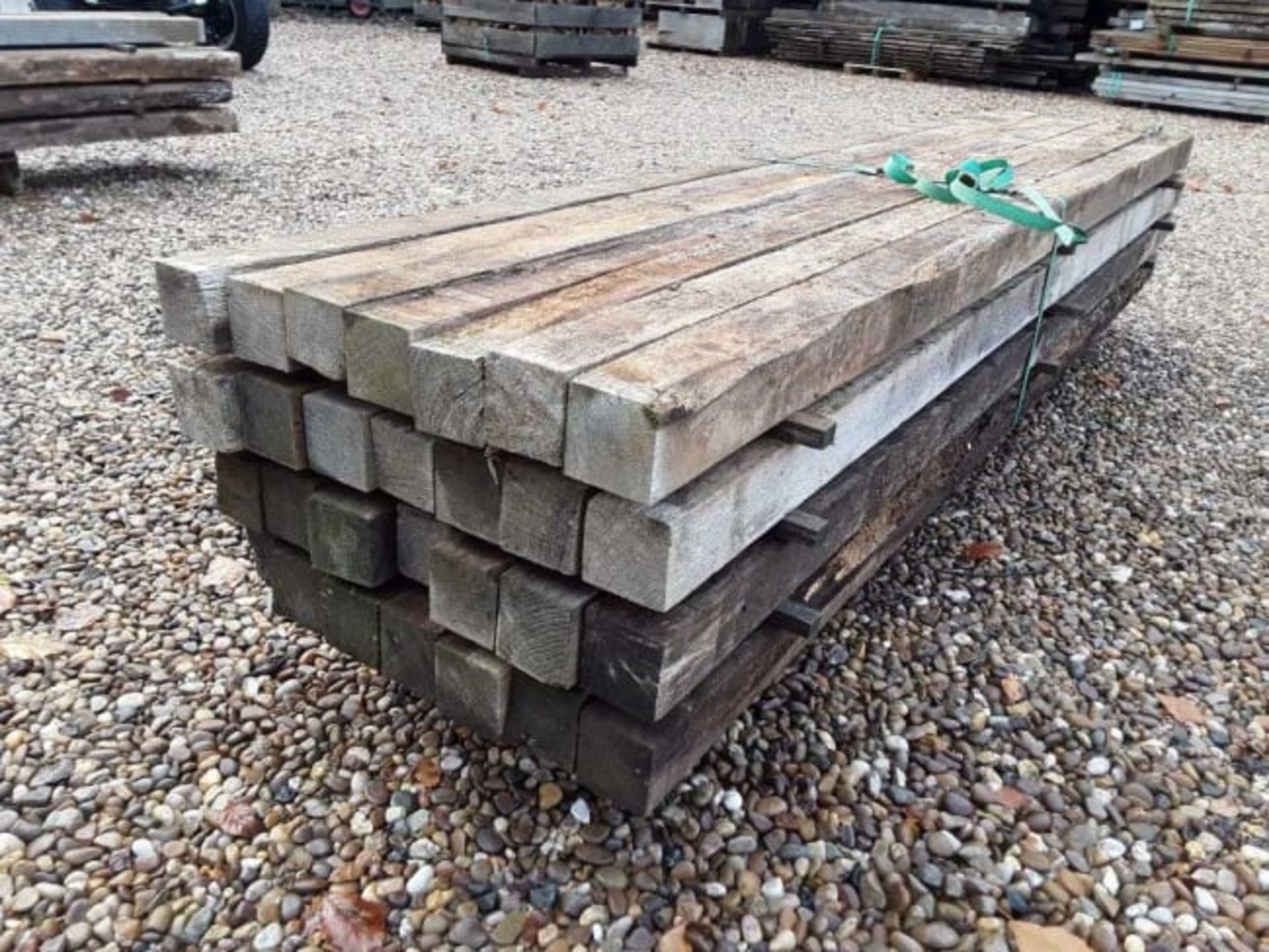28x Hardwood Rustic Sawn English Oak Posts ( Rejects ) - Image 2 of 5
