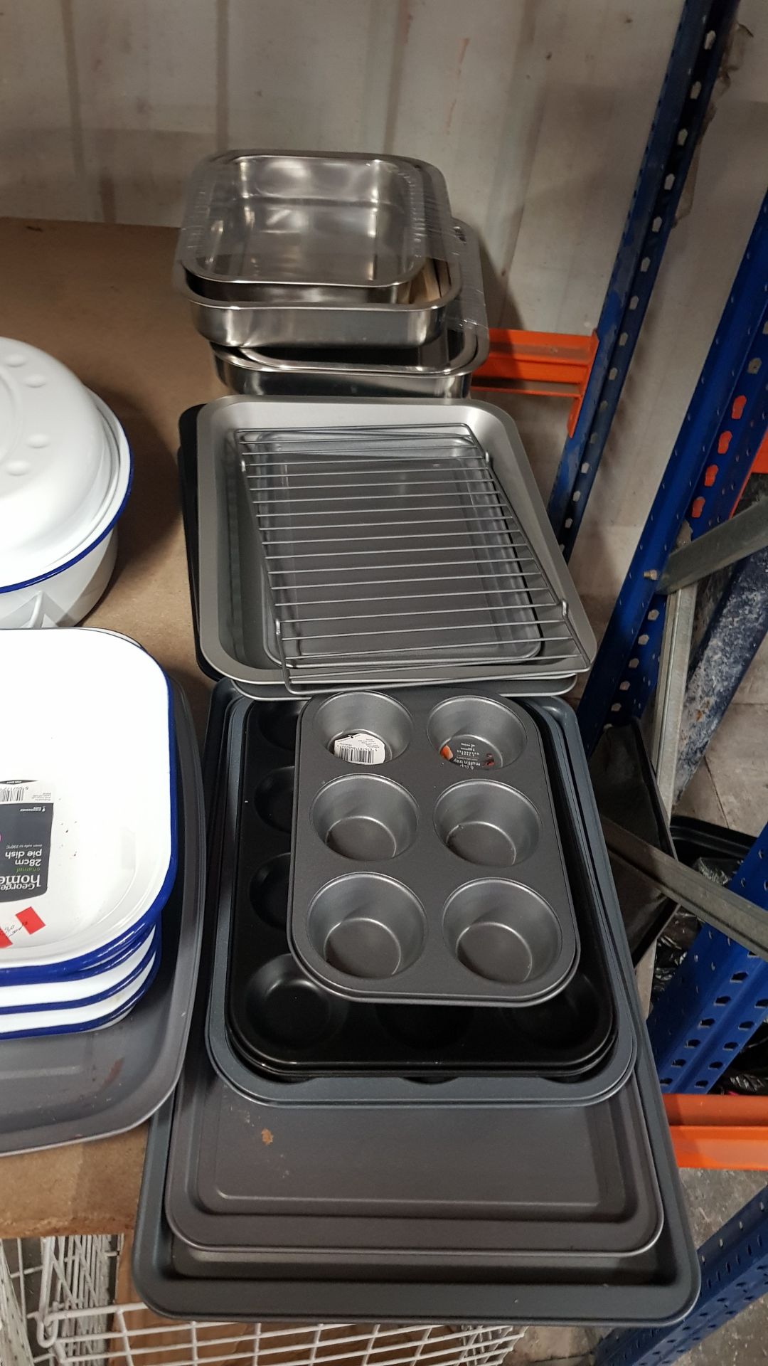 Description: (102/11B) Lot RRP Circa £100+ Approx 25x Mixed Cooking Items To Include Baking Trays - Image 12 of 23