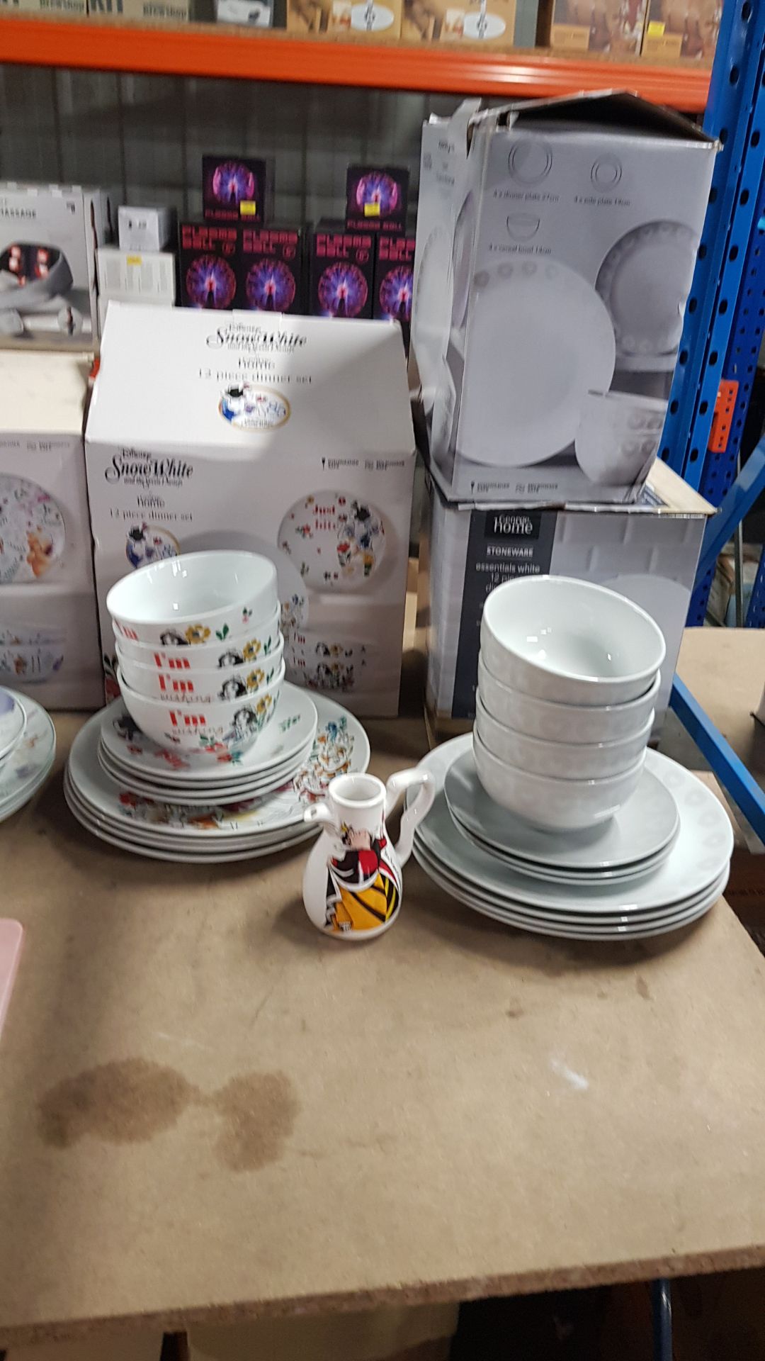 Description: (97/10E) Lot RRP Circa £150+ Approx 16x Mixed Disney Items To Include 12 Piece Dinner - Image 9 of 23