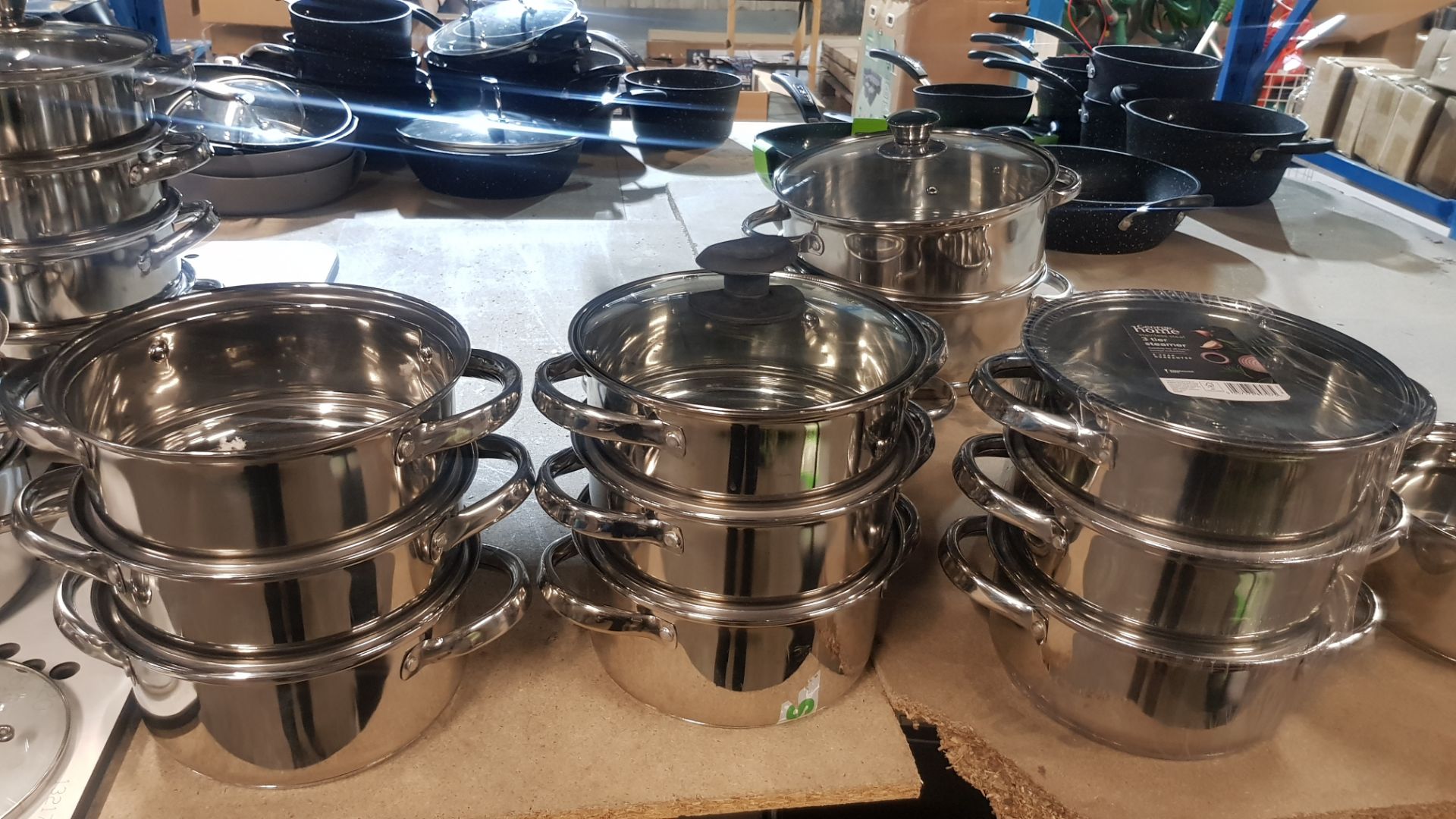 Description: (160/5D) Mixed Stainless Steel Cookware Items To Include 1x 4 Tier Steam With Lid 3x - Image 11 of 12