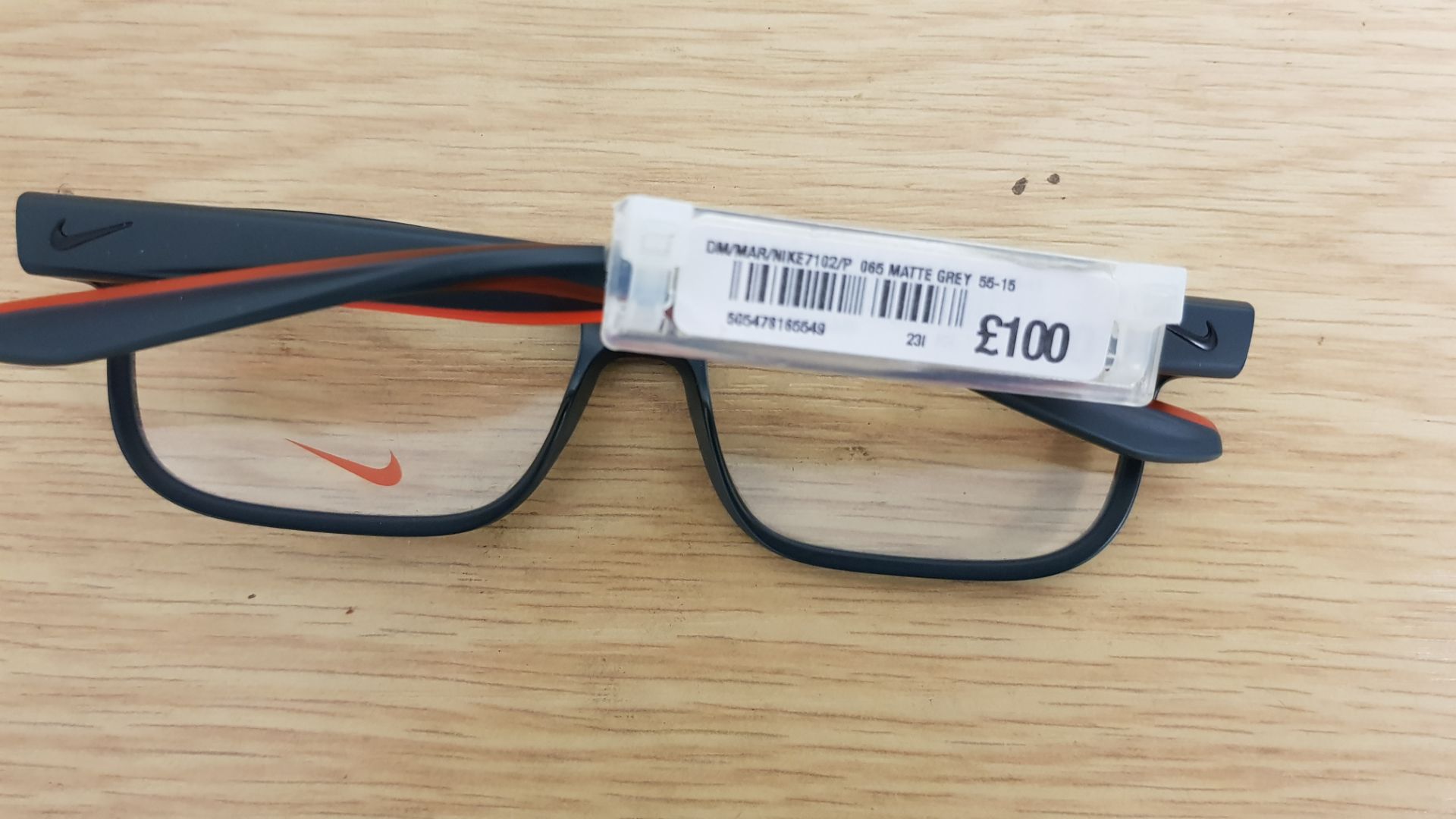 Description: (149/Mez) Lot RRP £250 3x Glasses Frames (All New) 1x Nike 065 Matte Grey 55-55 RRP £ - Image 4 of 13