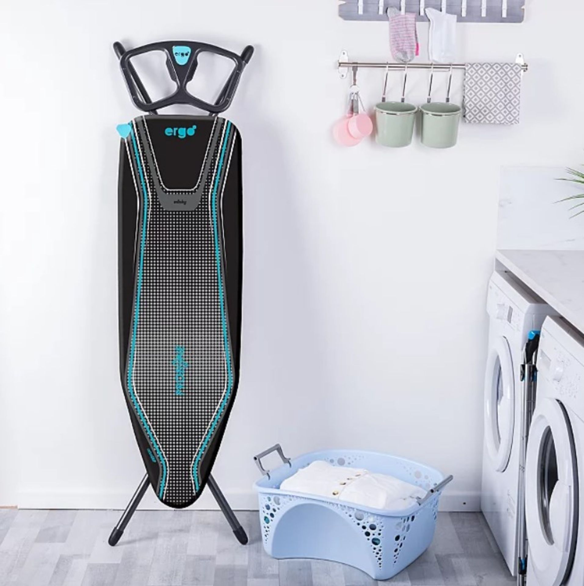 Description: (150/R3) Lot RRP £192 4x Minky Ergo Ironing Board RRP £48 Each This auction features