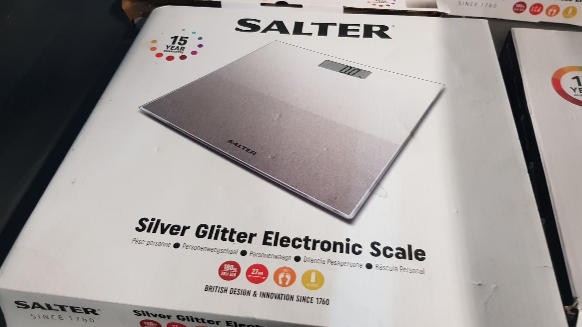 Description: (10/5H) Lot RRP £76 5x Salter Bathroom Scales 2x Silver Glitter Electronic Scale RRP £ - Image 5 of 7