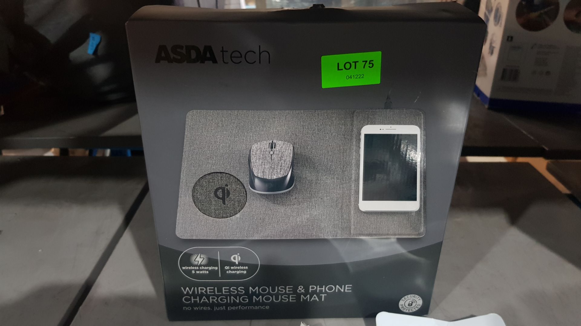 Description: (75/1C) Lot RRP £140 10x Items 1x Wireless Mouse And Phone Charging Mouse Mat RRP £18 - Image 7 of 10