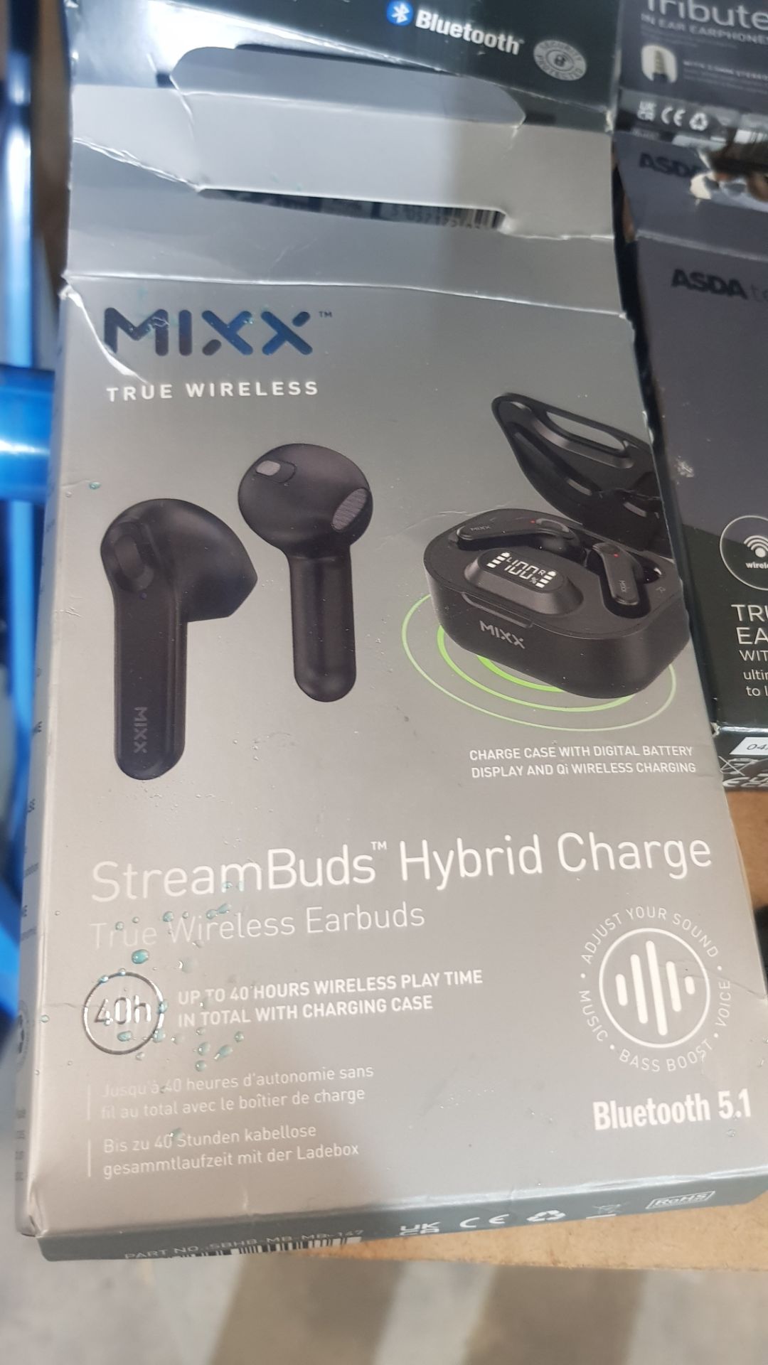Description: (174/5J) Approx 25x Mixed In Ear Head Phones To Include Mixx True Wireless Mixx - Image 7 of 14