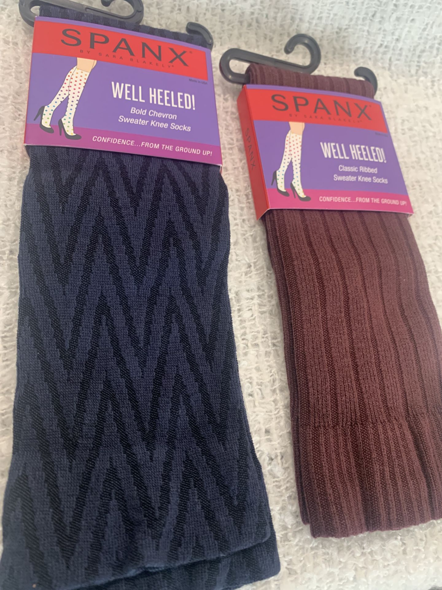 Brand New Spanx Sweater Knee High Socks Pack of 4, Navy and Burgundy - Image 2 of 5