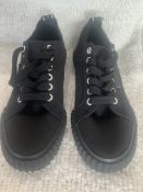 Brand New Lyle and Scott Size 3 Black Fashion Trainers