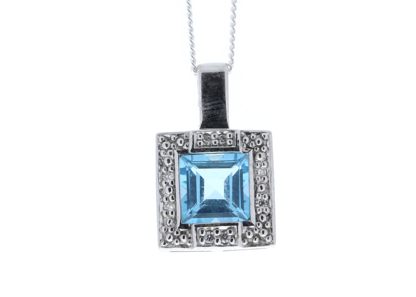 9ct White Gold Blue Topaz Diamond Cluster Pendant 0.04 - Image 2 of 5