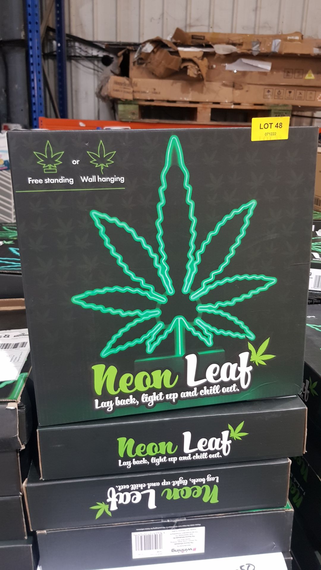 Title: (48/P) Lot RRP £20010x #winning Neon Marijuana Leaf Deco Light RRP £20 Each(All Units - Image 5 of 5