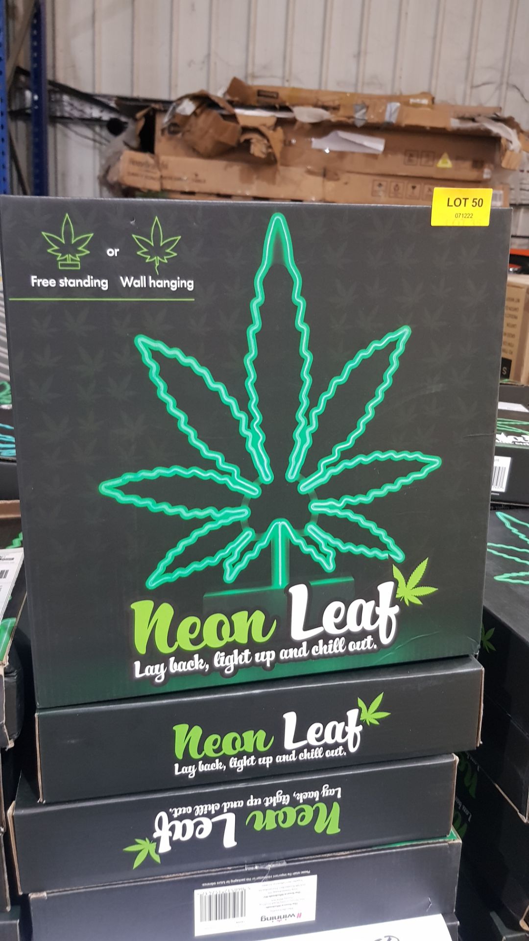 Title: (50/P) Lot RRP £20010x #winning Neon Marijuana Leaf Deco Light RRP £20 Each(All Units - Image 5 of 5