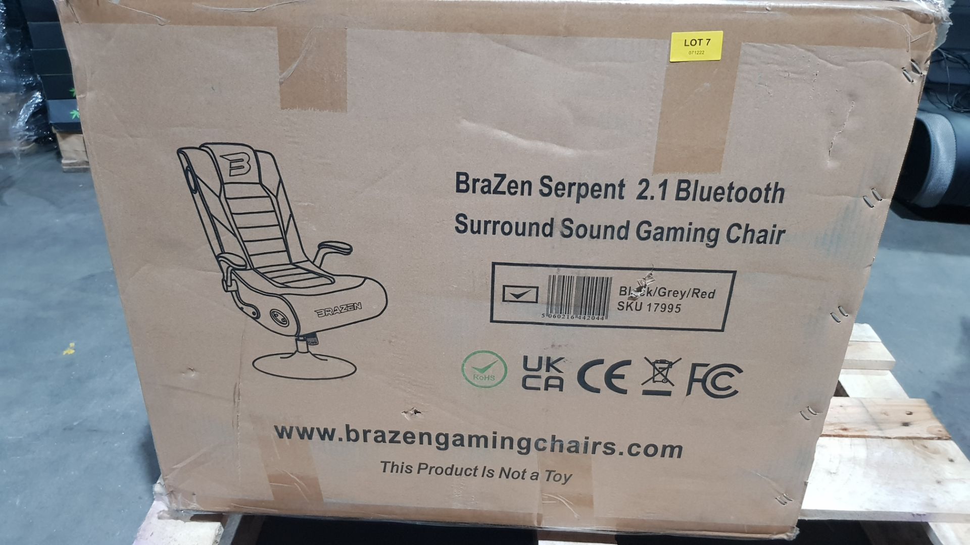 Title: (7/P) RRP £275Brazen Serpent 2.1 Bluetooth Surround Sound Gaming Chair (Black/Grey/Red) - Image 7 of 15