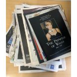 Royal family Memorabilia Death of Diana 19 Newspaper and Magazines Bundle