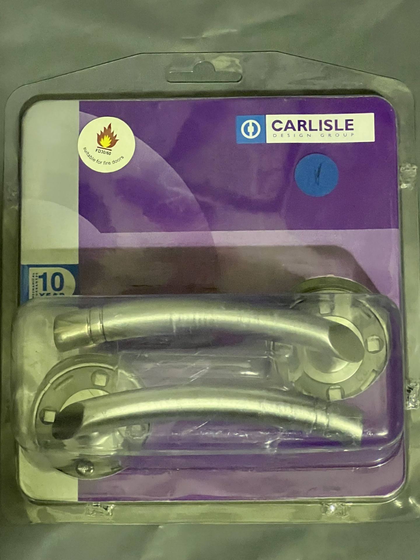 Carlisle Brass Serozzetta Cuarenta Lever Handles on Round Rose Satin Chrome SZC340SC/BP RRP £20