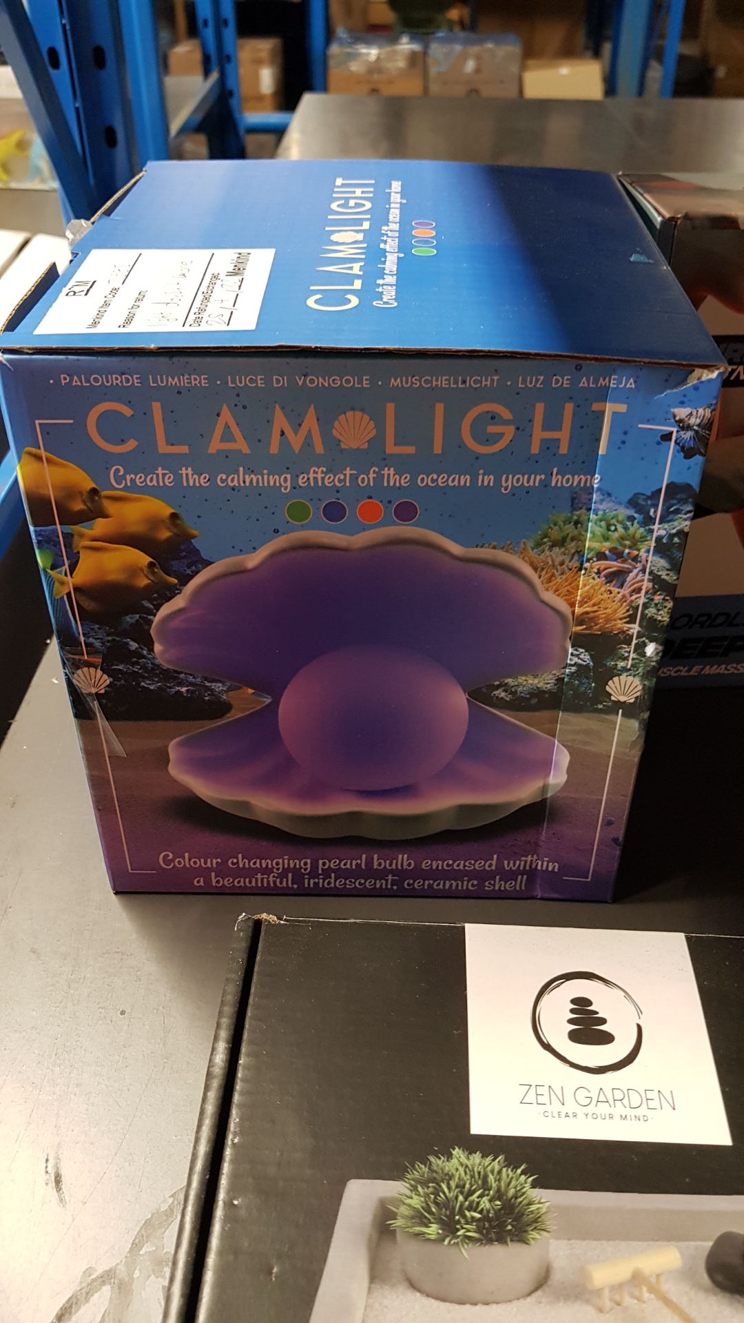 (272/7F) Lot RRP £106. 5x Items. 1x Colour Changing Clam Light RRP £18. 1x Zen Garden RRP £15. 1x... - Image 11 of 15