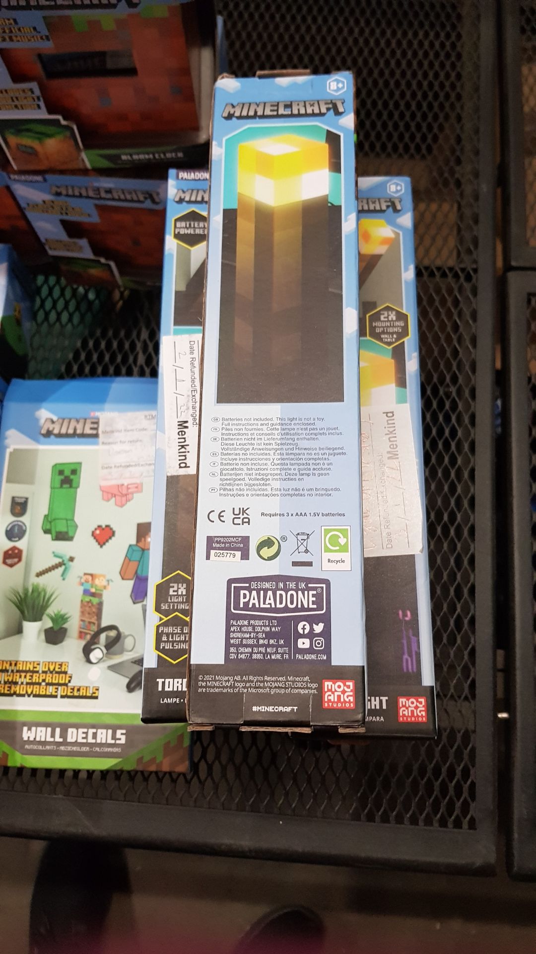(104/R9) Lot RRP £345. 16x Items. 7x Minecraft Light Up Wall Torch Light RRP £20 Each. 1x Minecra... - Image 13 of 18